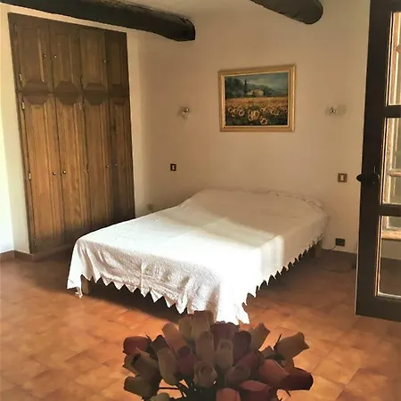 Spacieuse Maison De Village *